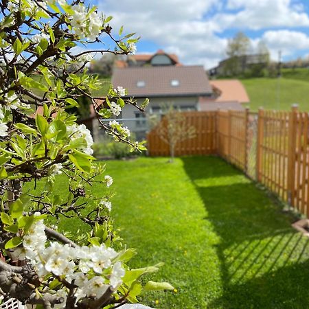 Naturnahe Familienwohnung Ruschegg Exteriér fotografie